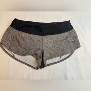 Lululemon Women's Black and Gray Shorts